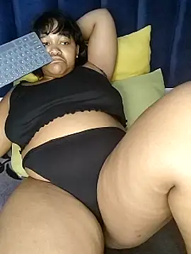 SweetJuicyPussy97's cam snapshot