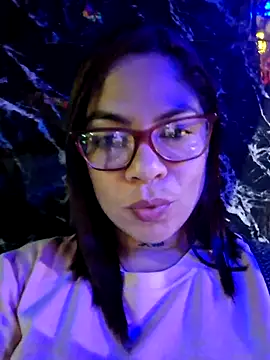 hornny_cougar's cam snapshot