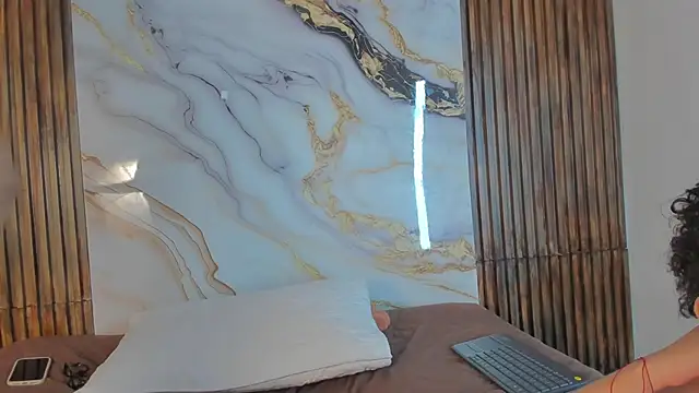 azul_honey's cam snapshot