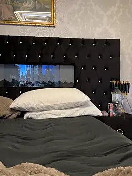 Emilia_Mausi's cam snapshot