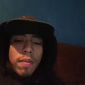 AlexAlejandro13's cam snapshot