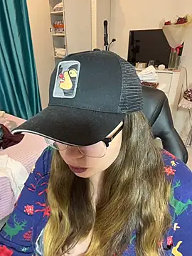 DienkaGreen's cam snapshot