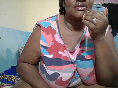 sexy_bigboobss's cam snapshot