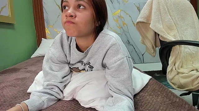 Amanda_Rossi's cam snapshot