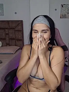 heyshaa's cam snapshot