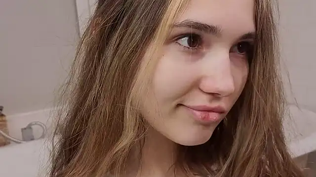 LeenaPuita's cam snapshot