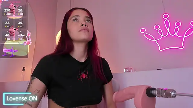 violeth_hill's cam snapshot