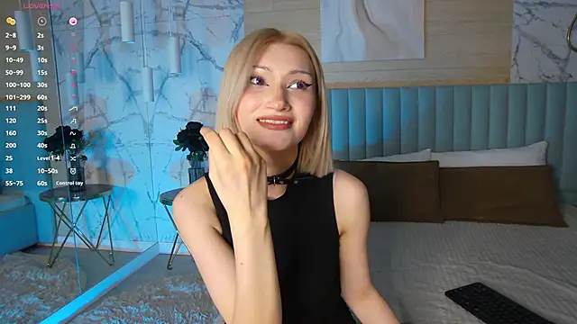 CarolReeves's cam snapshot