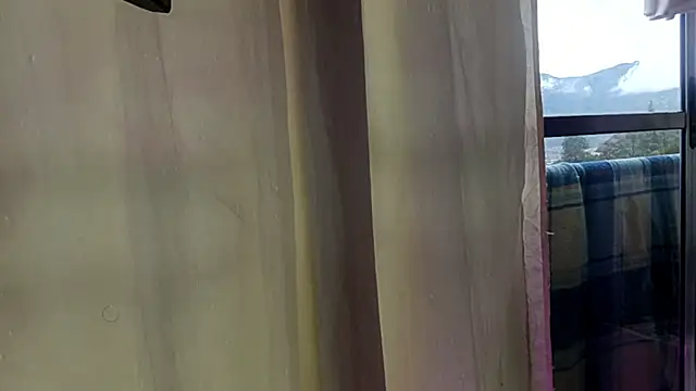 Adam_Valenciia live sex cam