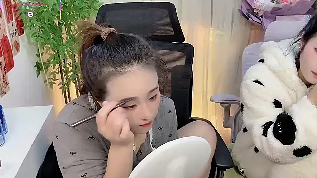 NEWONETO live sex cam