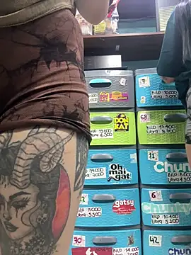 Lucy_699 live sex cam