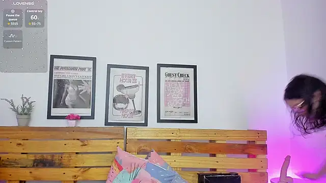 Alisson_Boobs_'s cam snapshot