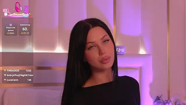 LeyaFoxhall live sex cam