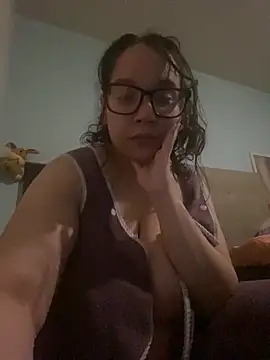 bellakay19's cam snapshot