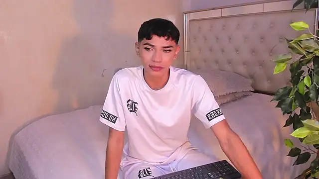 im_sebaslopez live sex cam