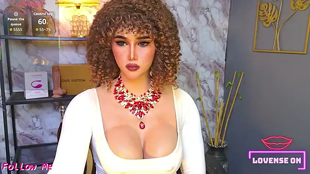 CelineeAbundance live sex cam