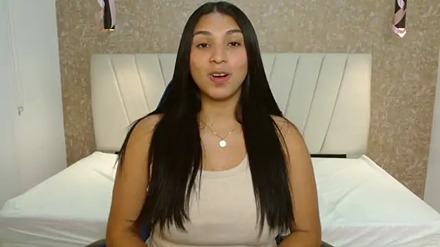 POCAHONTAS---'s cam snapshot