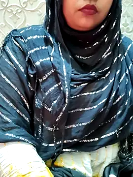 Indian-Nazia's cam snapshot