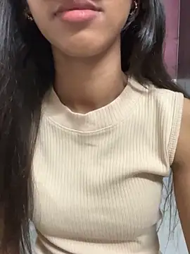 Desire_Zoya's cam snapshot