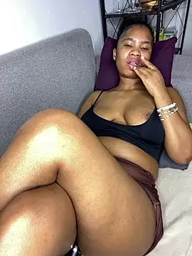 _Fifi's cam snapshot