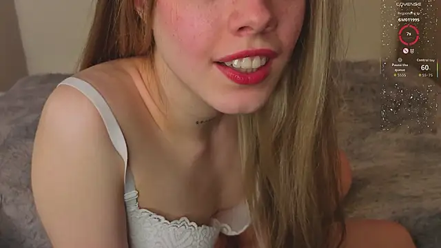 TiffinyMergist's cam snapshot