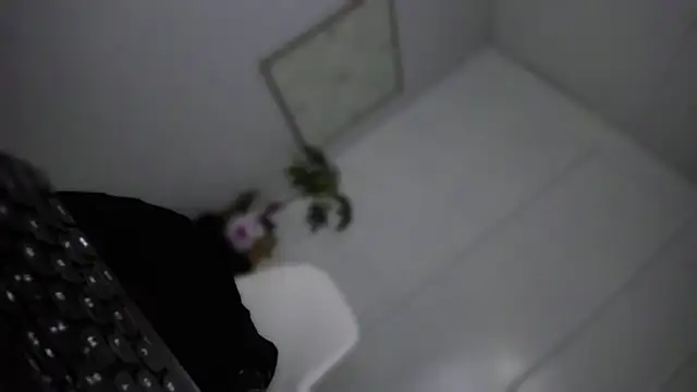 TheQueenNextDoor's cam snapshot