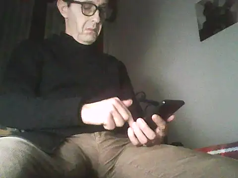 Moro_ra live sex cam