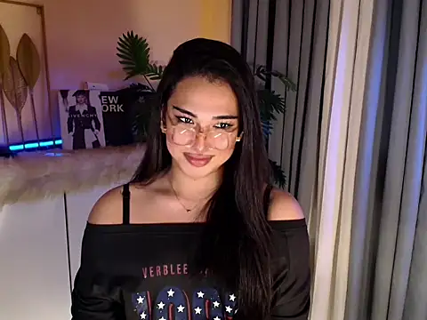 magnificent_kitana's cam snapshot