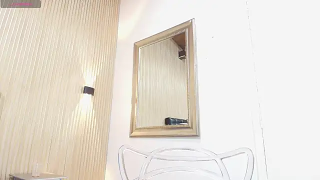 _Valeria_Brown live sex cam