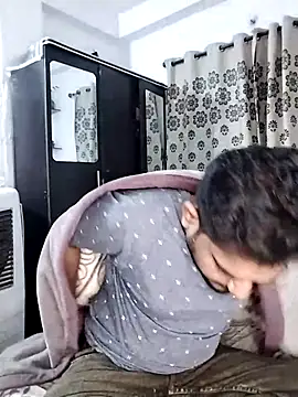 avi007p live sex cam