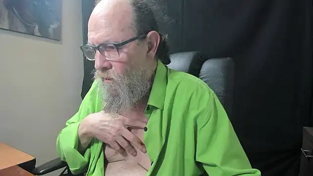 Uncle_Hottie live sex cam