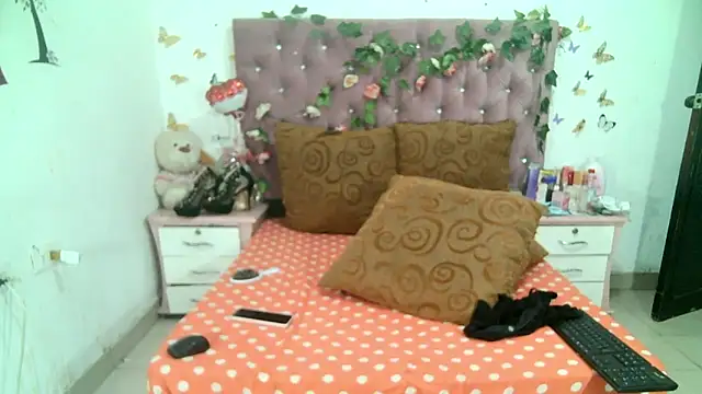 ValeriaTsx live sex cam