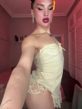 Crystal_________ live sex cam