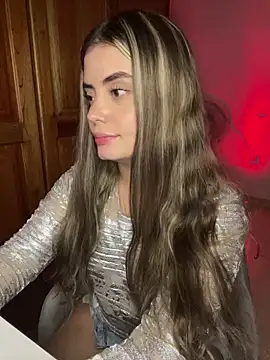 Miss_valeriaa's cam snapshot