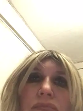 Snejnaya's cam snapshot