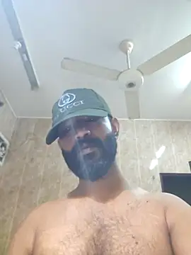 Bigkannan live sex cam