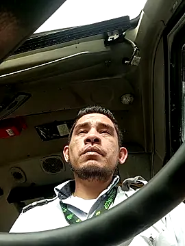 Gloryholeroom's cam snapshot