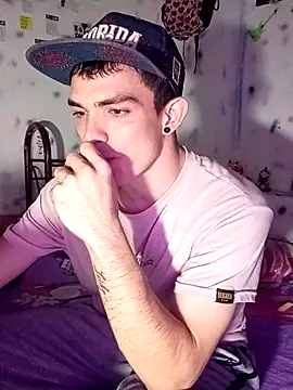 themaykiin18's cam snapshot