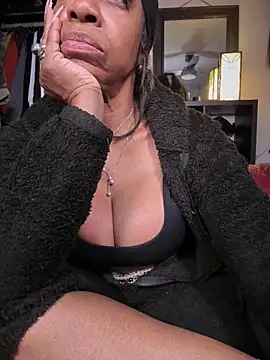 Kennady_Buxum_Goddess's cam snapshot