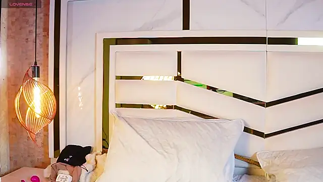 luciana_agudelo's cam snapshot