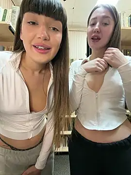 Sophie_Avory's cam snapshot