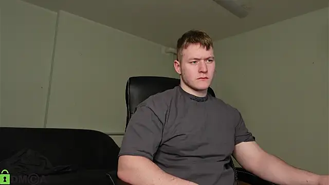 Richard_Dullas's cam snapshot