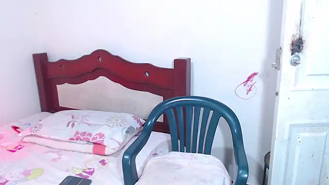 lorenacapelli's cam snapshot