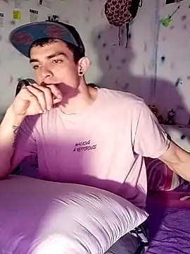 themaykiin18's cam snapshot