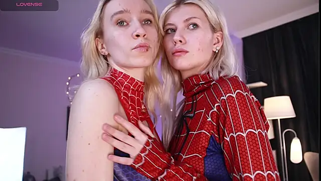 t_A_T_u's cam snapshot