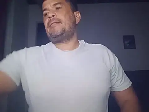 tarra122's cam snapshot