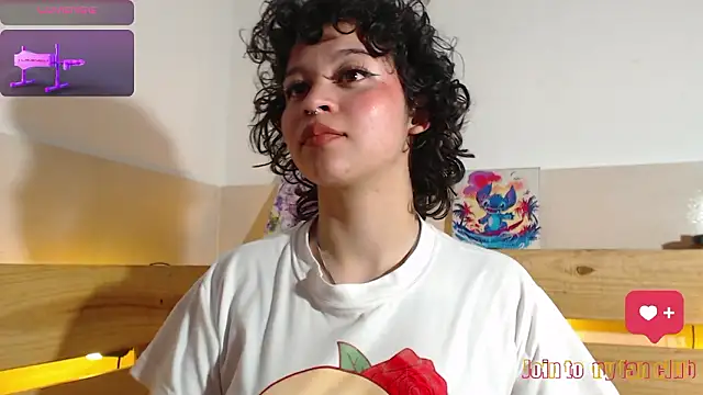 Bitsy_Messy's cam snapshot