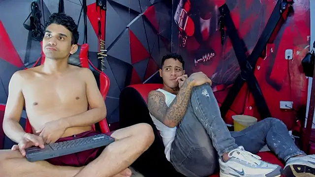 Hot_Boys_69's cam snapshot