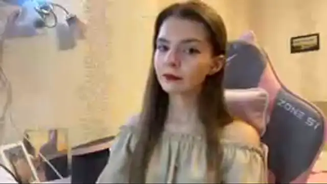 LavondaDeleston's cam snapshot