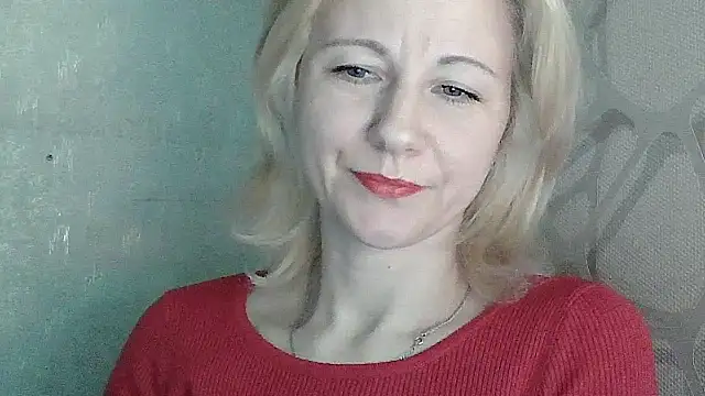 Kitti-Ellison's cam snapshot